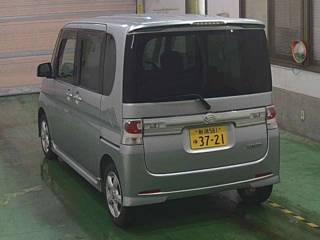 DAIHATSU TANTO 2008