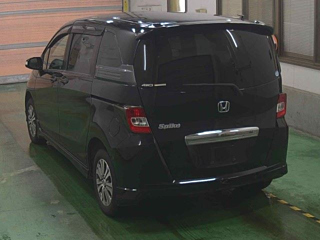 HONDA FREED 2012