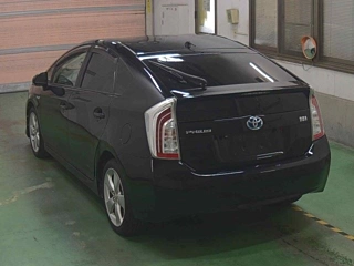 TOYOTA PRIUS 2014