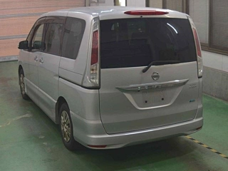 NISSAN SERENA 2011