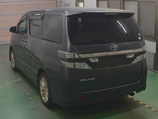 TOYOTA VELLFIRE 2009