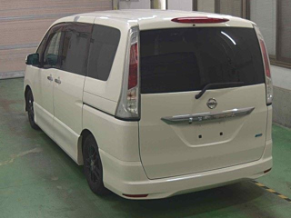 NISSAN SERENA 2011