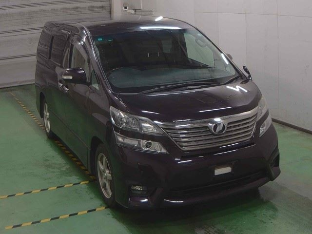 TOYOTA VELLFIRE 2009