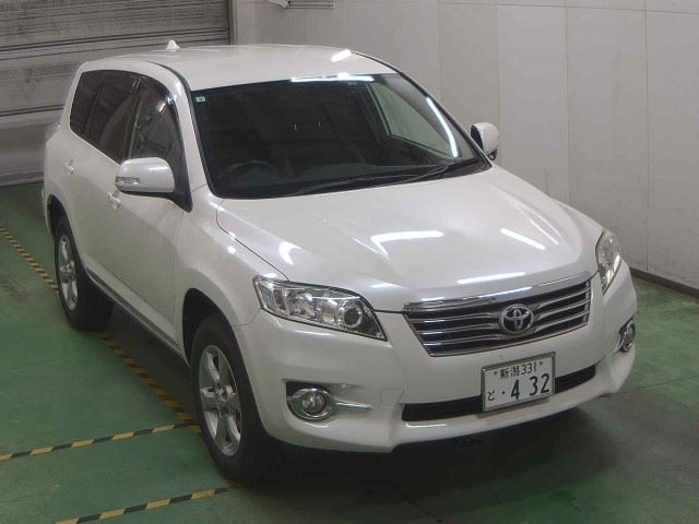 TOYOTA VANGUARD 2011