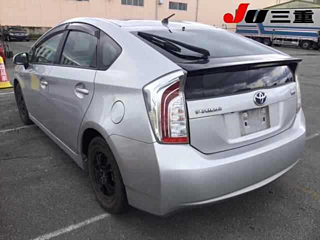 TOYOTA PRIUS 2013