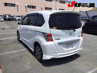 HONDA FREED 2014
