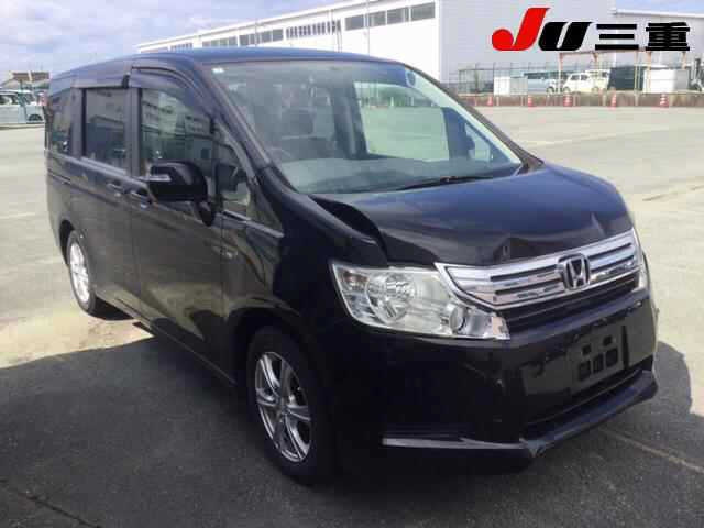 HONDA STEP WAGON 2011