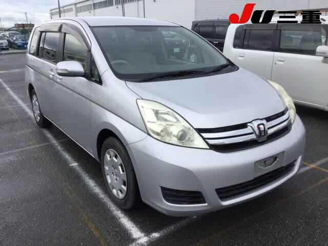 TOYOTA ISIS 2012