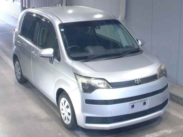TOYOTA SPADE 2012