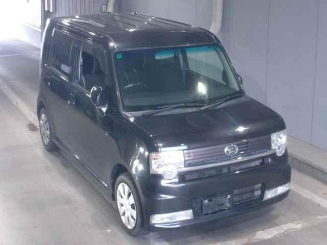 DAIHATSU MOVE CONTE 2010
