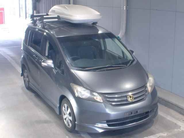 HONDA FREED 2009