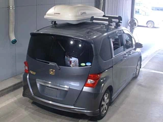HONDA FREED 2009