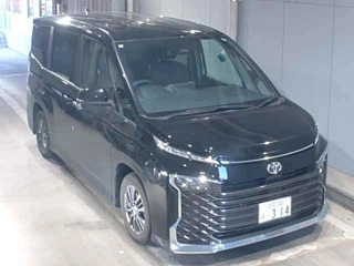 TOYOTA VOXY 2023