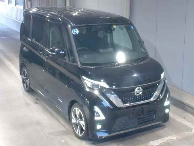 NISSAN ROOX 2022