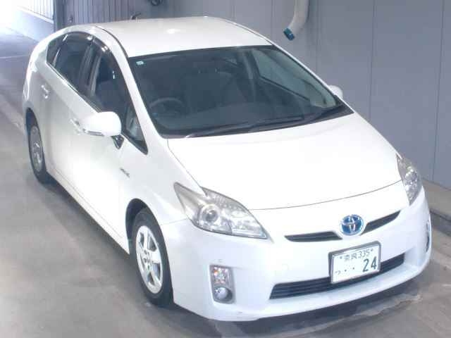 TOYOTA PRIUS 2011