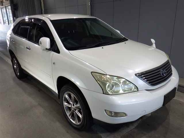 TOYOTA HARRIER 2010