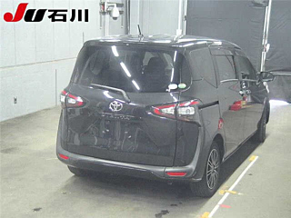 TOYOTA SIENTA 2016