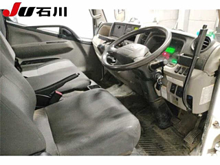 MITSUBISHI CANTER 2017