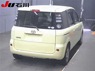 TOYOTA SIENTA 2008