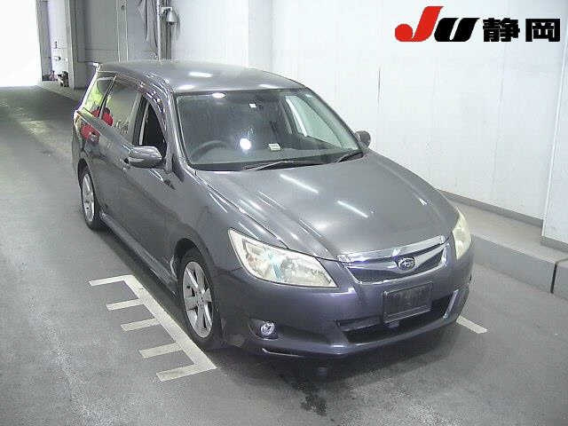 SUBARU EXIGA 2010
