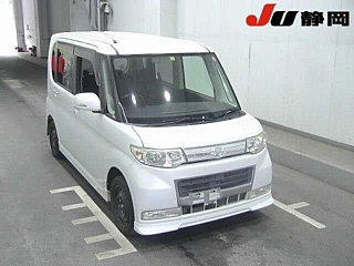 DAIHATSU TANTO 2008