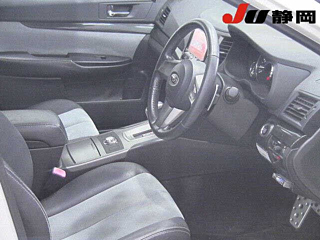 SUBARU LEGACY 2011