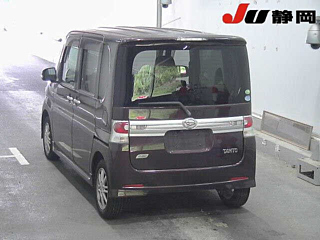 DAIHATSU TANTO 2010
