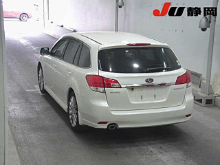SUBARU LEGACY 2011