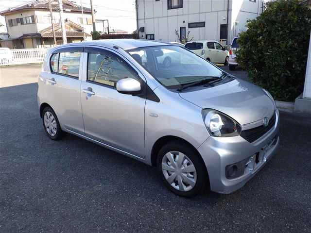 DAIHATSU MIRA E S 2016
