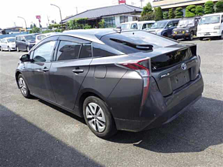 TOYOTA PRIUS 2016