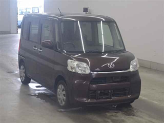 DAIHATSU TANTO 2014