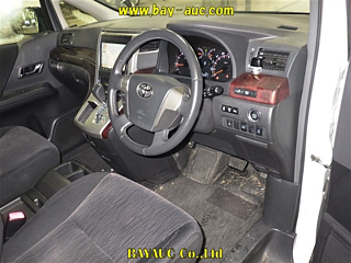 TOYOTA VELLFIRE 2012