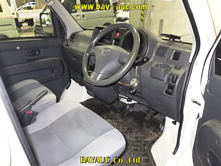 DAIHATSU HIJET VAN 2011