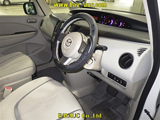 MAZDA BIANTE 2010