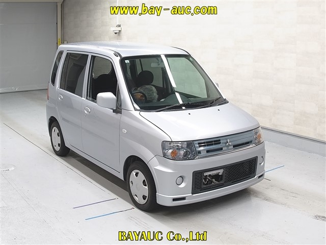 MITSUBISHI TOPPO 2009
