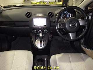 MAZDA DEMIO 2011