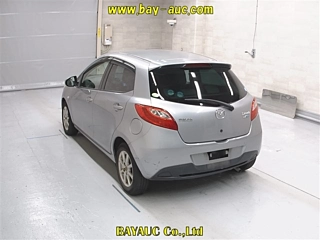MAZDA DEMIO 2011