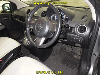 MAZDA DEMIO 2011