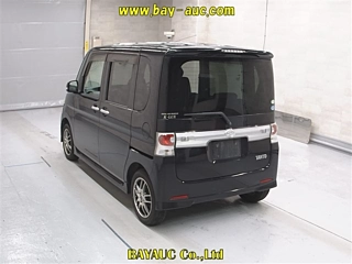 DAIHATSU TANTO 2009