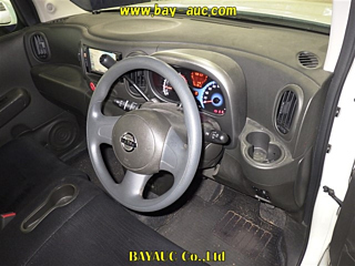 NISSAN CUBE 2010