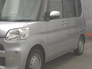 DAIHATSU TANTO 2018