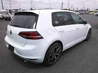 VOLKSWAGEN GOLF 2013