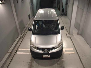 NISSAN NV200 2021