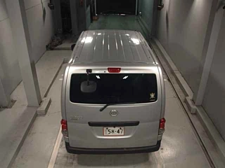 NISSAN NV200 2021