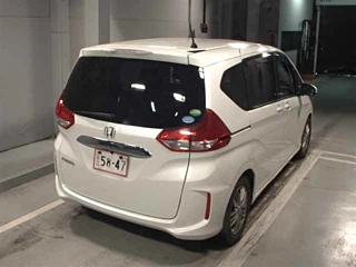 HONDA FREED 2018