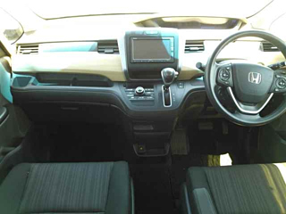 HONDA FREED 2018