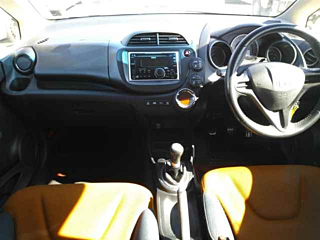 HONDA FIT 2010