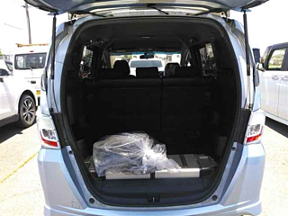 HONDA FREED 2013