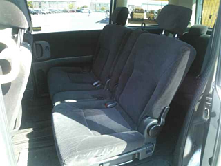 NISSAN SERENA 2010
