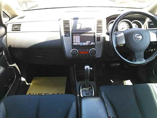 NISSAN TIIDA 2009